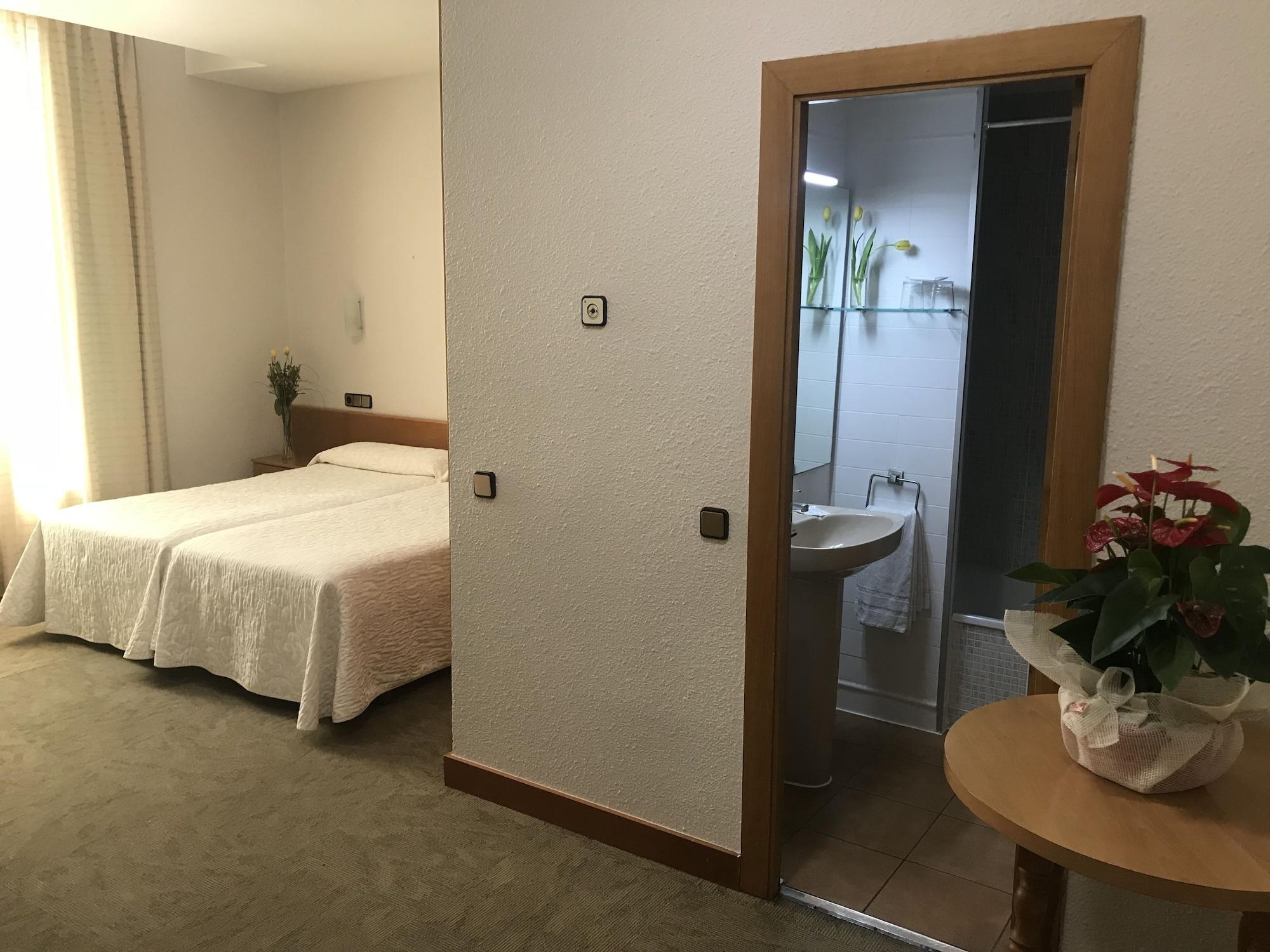 Pelayo酒店*